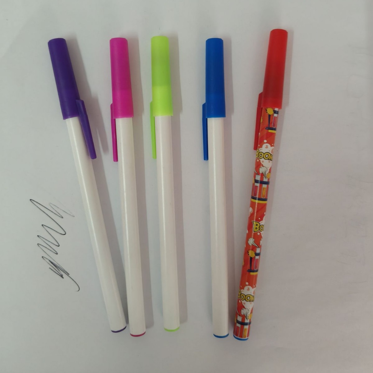 Christmas and Birthday Themed Ballpoint Pen, Small Order, Black Refill, High Quality Source Factory Supply