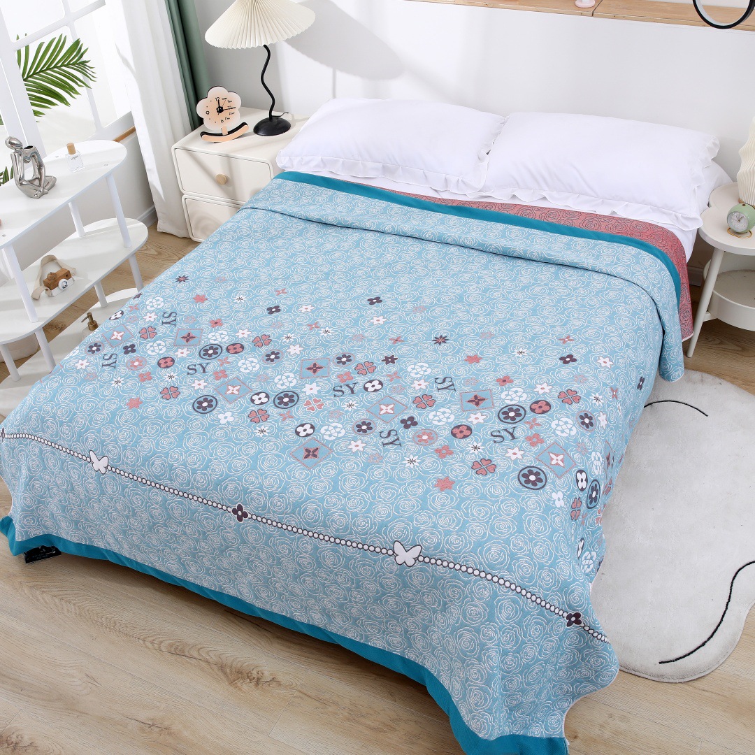 Three-Layer Gauze Blanket, Air-Conditioned Sofa Blanket, Nap Blanket, Bed Towel, Pure Cotton Three-Piece Summer Set