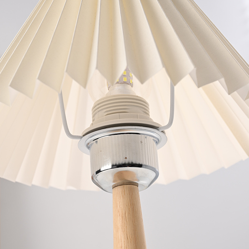 Nordic Style Wooden Log Simple Table Lamp Desktop Ornaments Warm White Home Decoration Creative Ornaments Factory Direct Supply