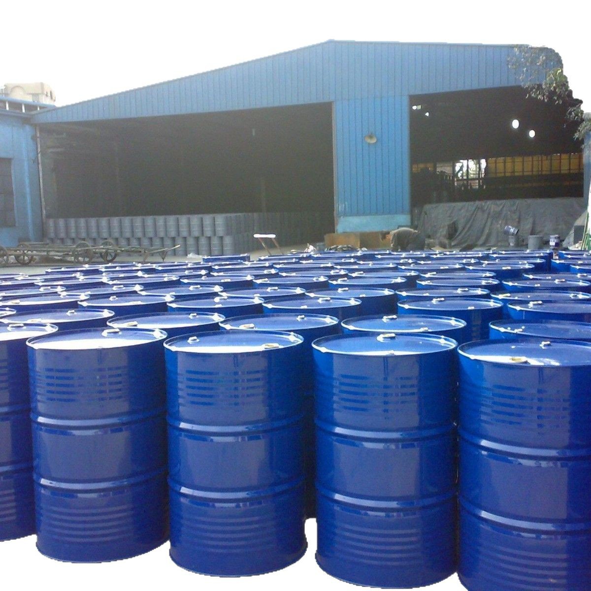 Isooctanoic acid in stock supply paint drier plastic plasticizer 2-ethylhexanoic acid content 99% isooctanoic acid