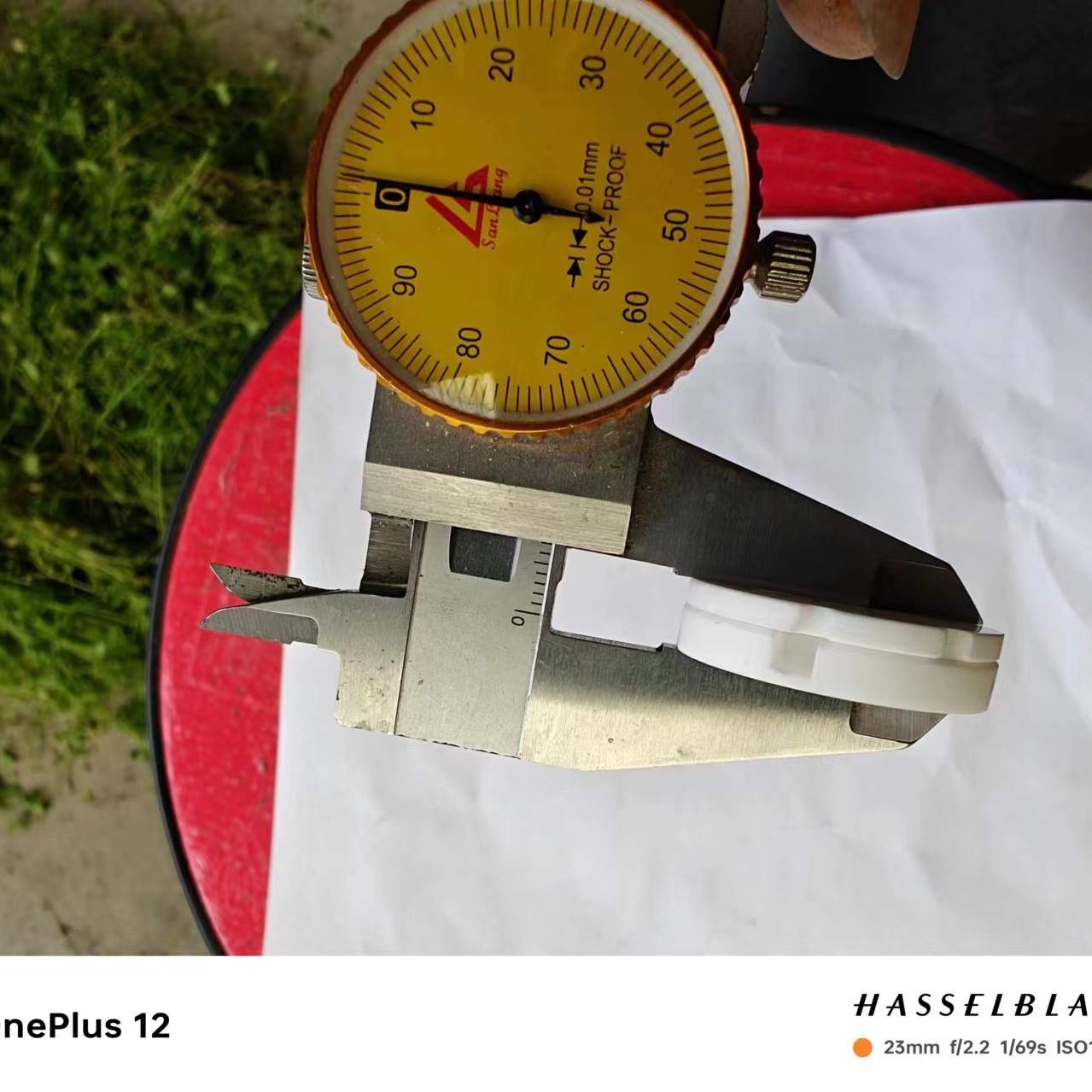 Single and Double Water Ceramic Sheets Are Produced and Customized Alumina Hot-Pressed Ceramic Sheets