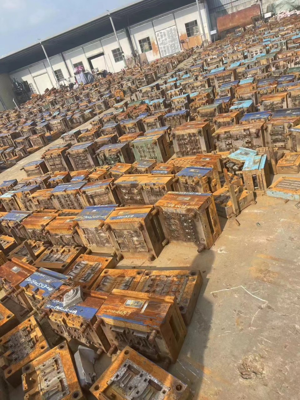 Dongguan Guangzhou Shenzhen Long-Term Recycling of Various Types of Mold Waste Copper Cable Wire and Other Professional Services