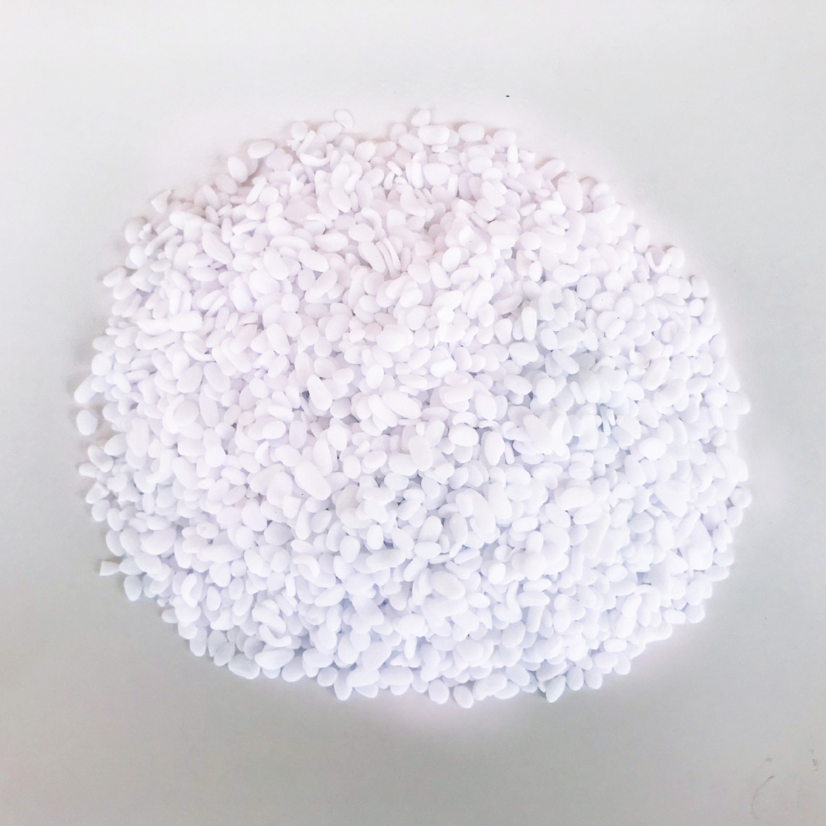 Blow Molding Calcium Carbonate Filled Masterbatch Pe/Pp Plastic Reinforcement to Enhance Anti-Shrinkage Yuyao, Zhejiang Source Manufacturer