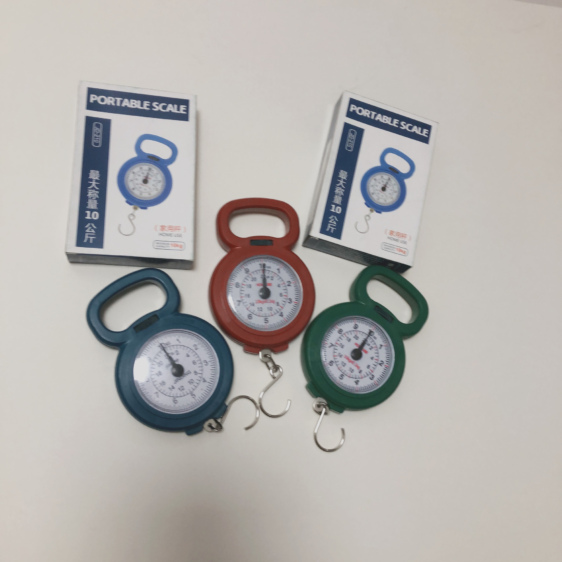 Производитель отправил портативные пружинные весы экспресс портативные домашние карманные весы