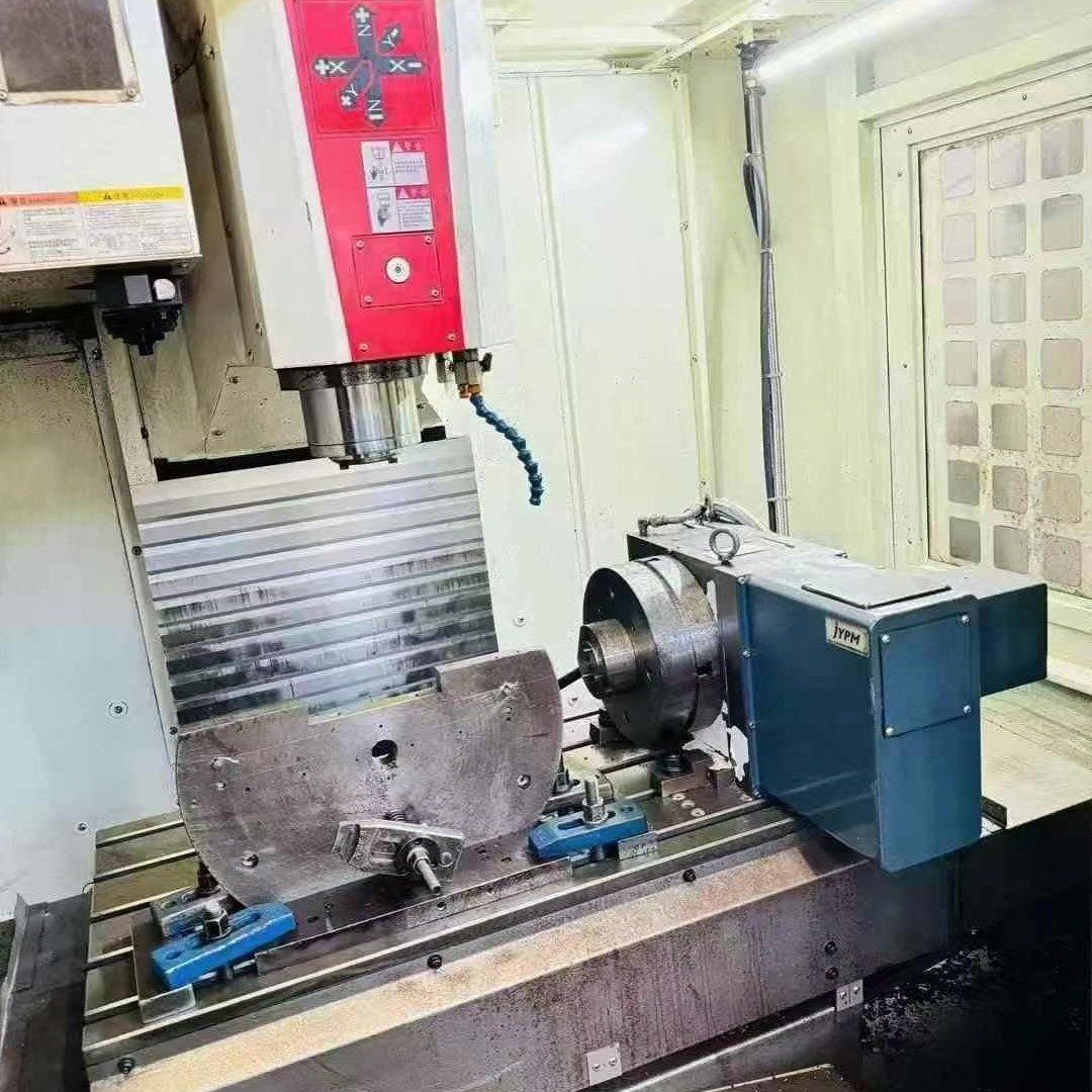 Used T-V856S Vertical Machining Center Bt40 Spindle Taper Tool Magazine: 24 Tools