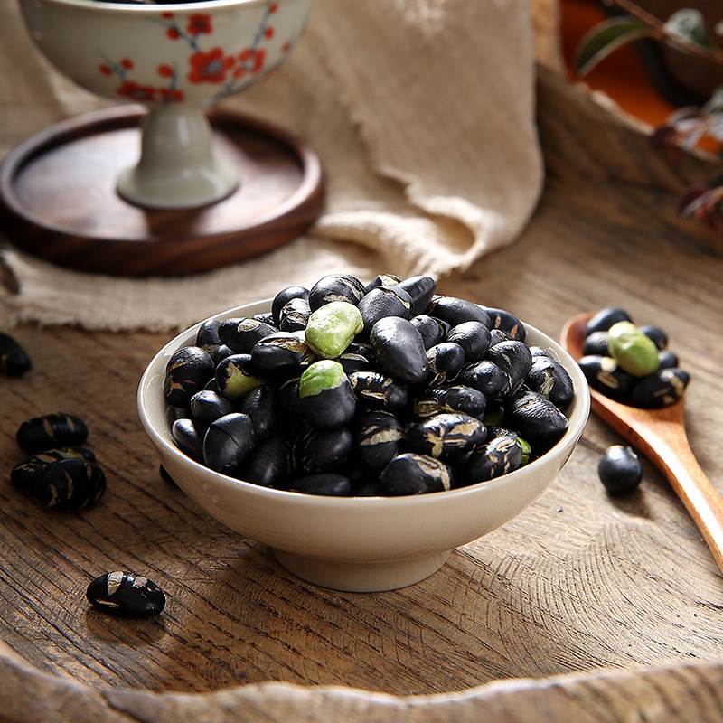 Green heart black bean wholesale green kernel round grain porridge black bean grinding soybean milk raw materials low temperature baking cooked black bean