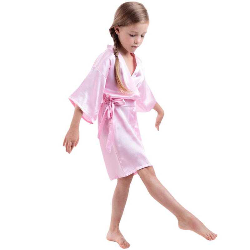 Long Gold-Stamped Floral Girl Wedding Cardigan with Three-Quarter Sleeves for Children