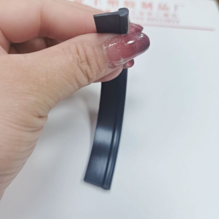 Solid PVC molding bag bone strip backpack with slide strip shaped molding strip color PVC bag plastic bone wholesale