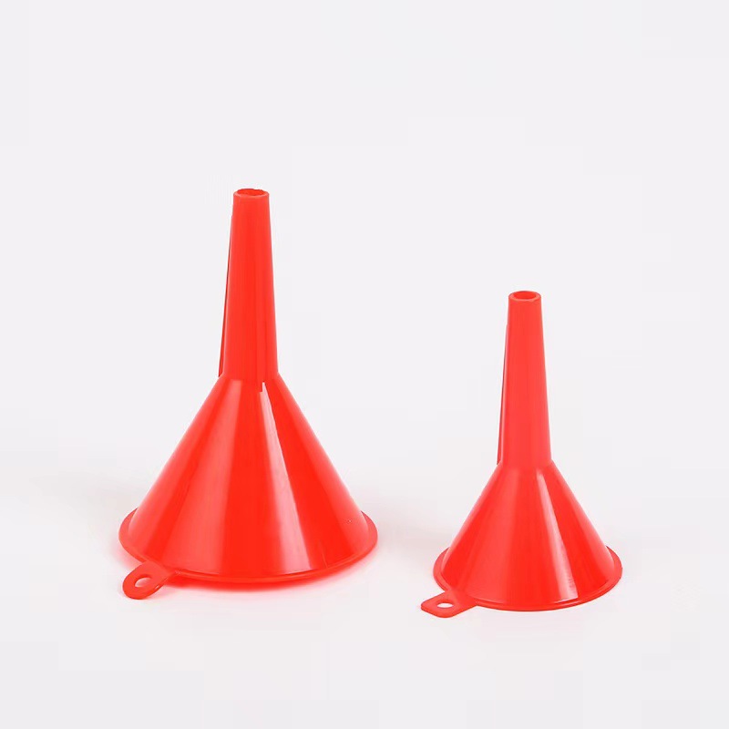 Production of Four-In-One Car Funnel, Motorcycle Refueling Funnel, Gasoline and Oil Funnel, 4-Piece Plastic Funnel Wholesale