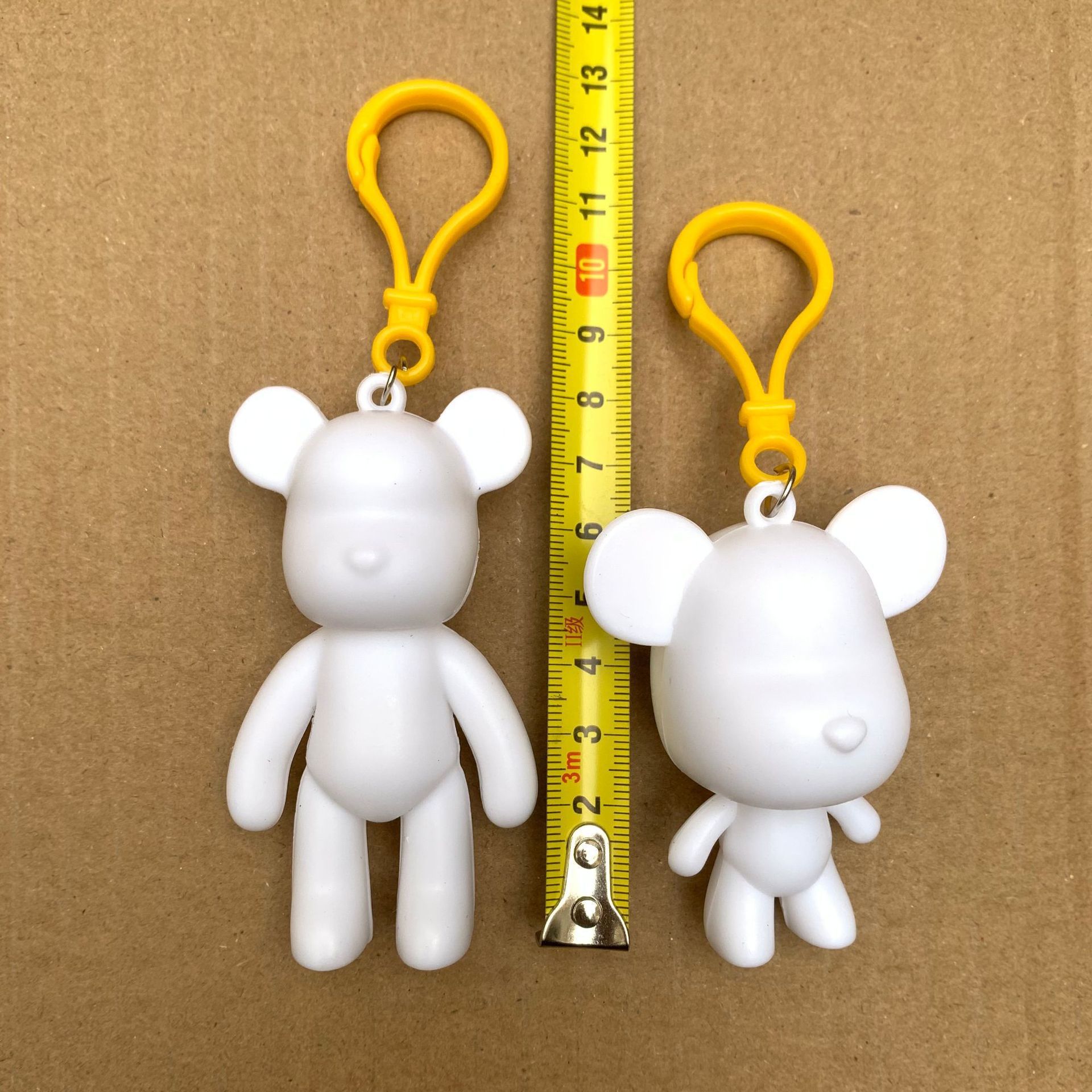Fluid Bear Painted Keychain DIY Handmade Gift Boxed Bag Night Market Stall Commodities Internet Celebrous Toy