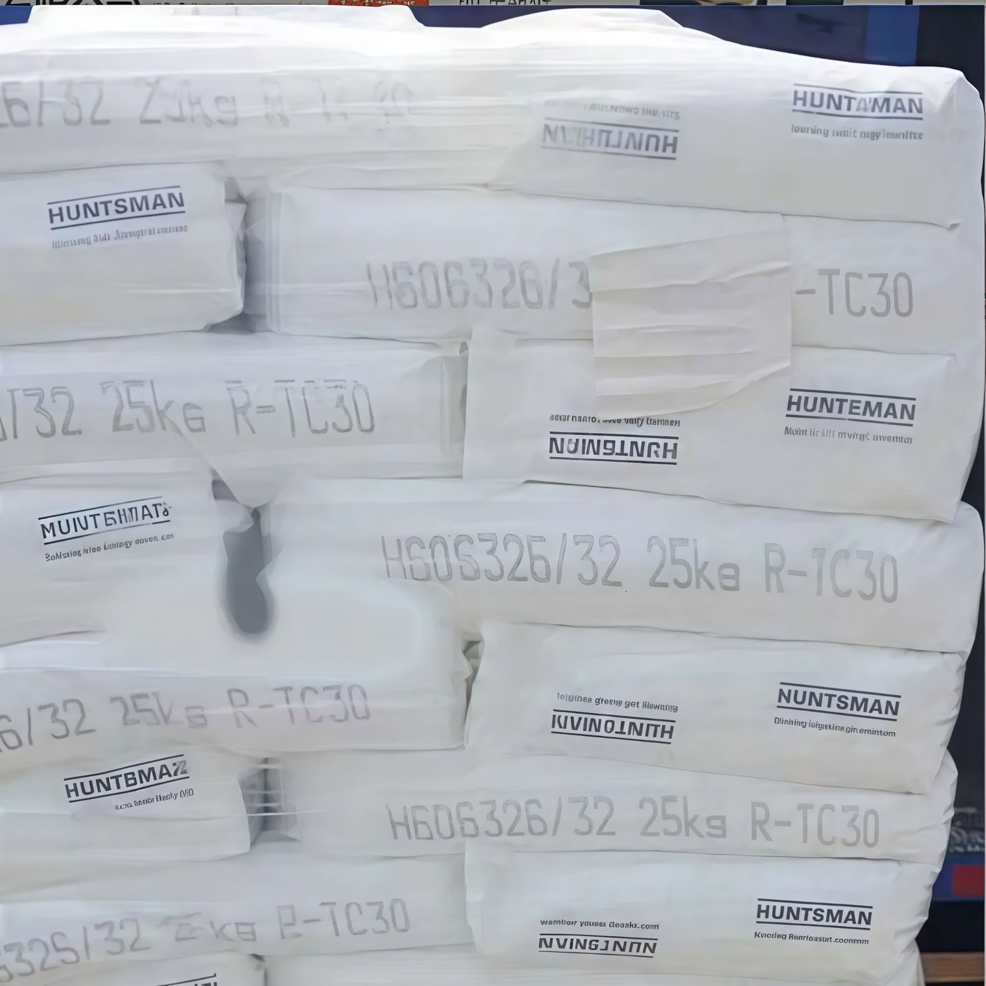 Guohengsmile Titanium Dioxide R-Fc5 R-Tc3 Tr28 Titanium Dioxide Red Stone Type High White Powder