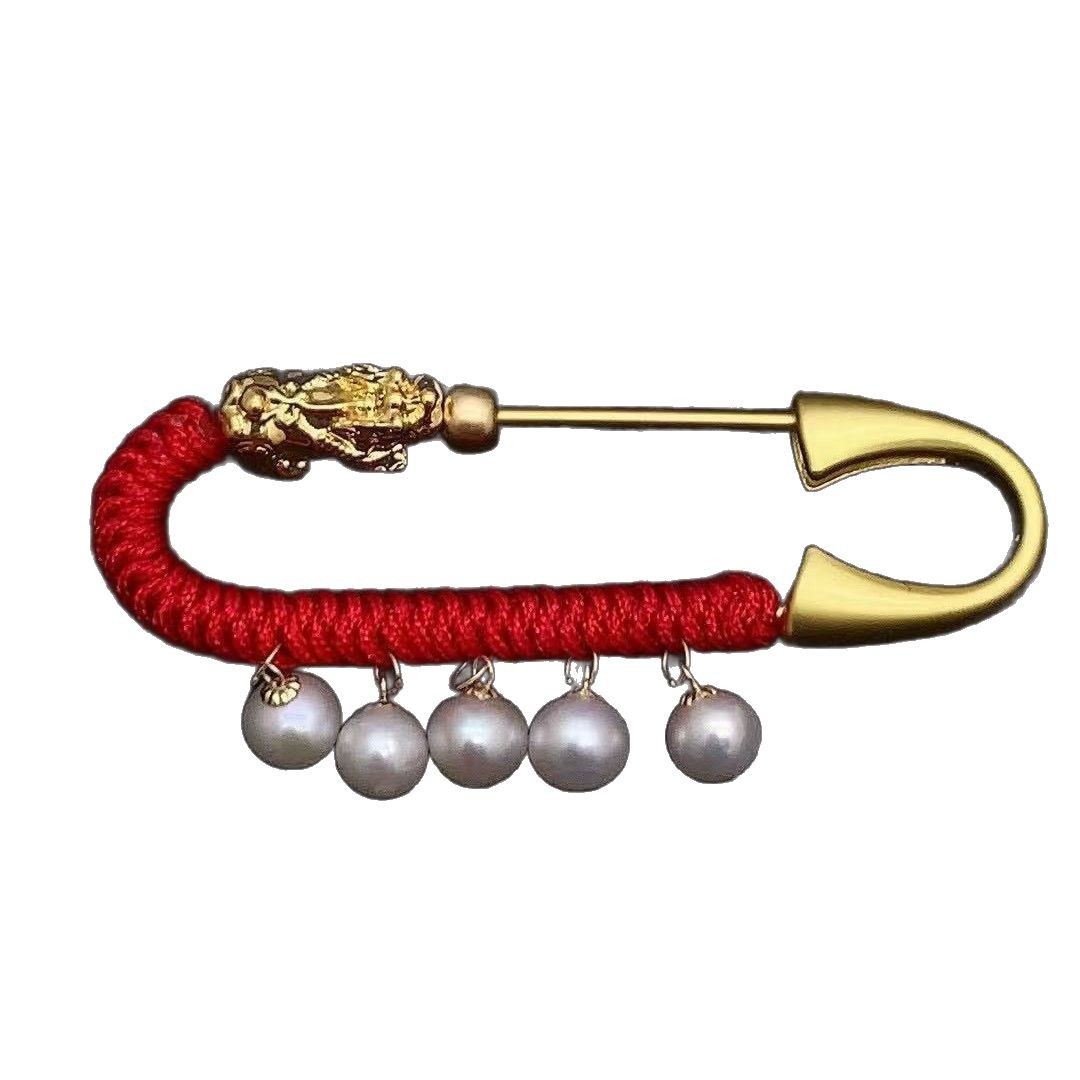 18K Gold Baby Pin to Calm the Little Pixiu Amulet Brooch Pregnant Women Pearl Safety Pendant