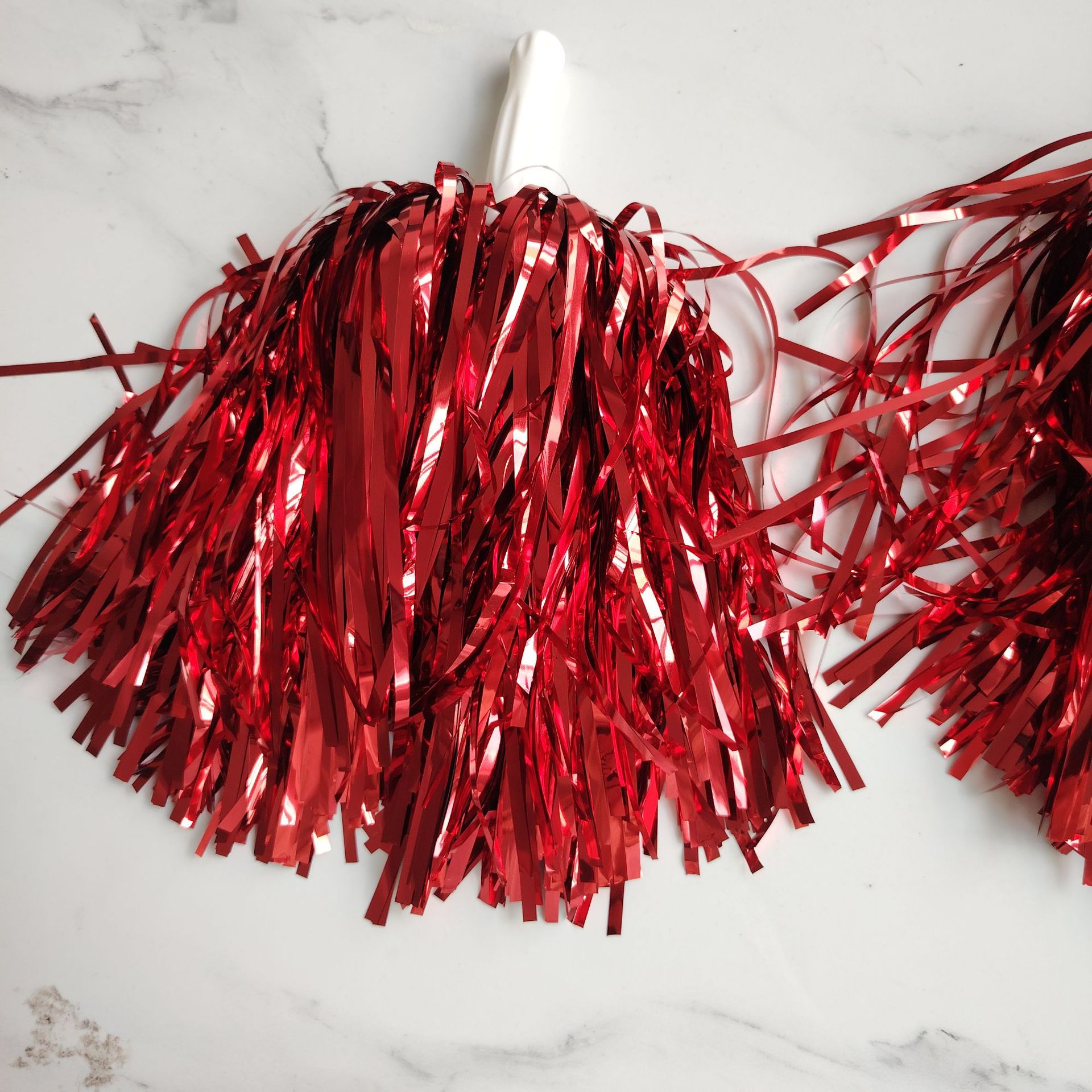 Атрибуты для поддержки с цветами для соревнований