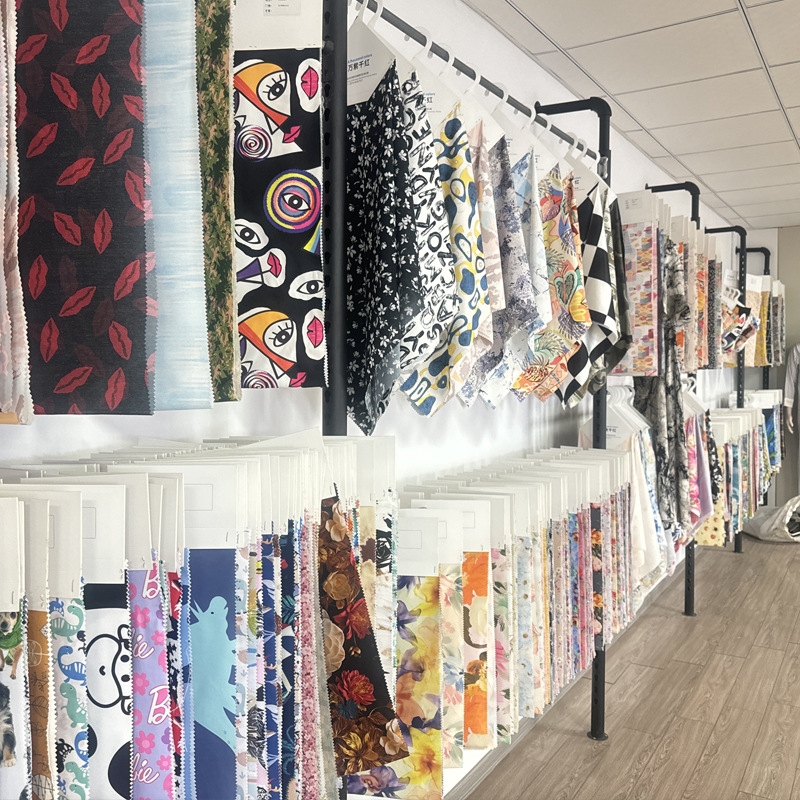 Wide Digital Thermal Transfer Printing Polyester Cloth Digital Printing Powerful Factory Home Textile Clothing Pure White with Pictures and Samples