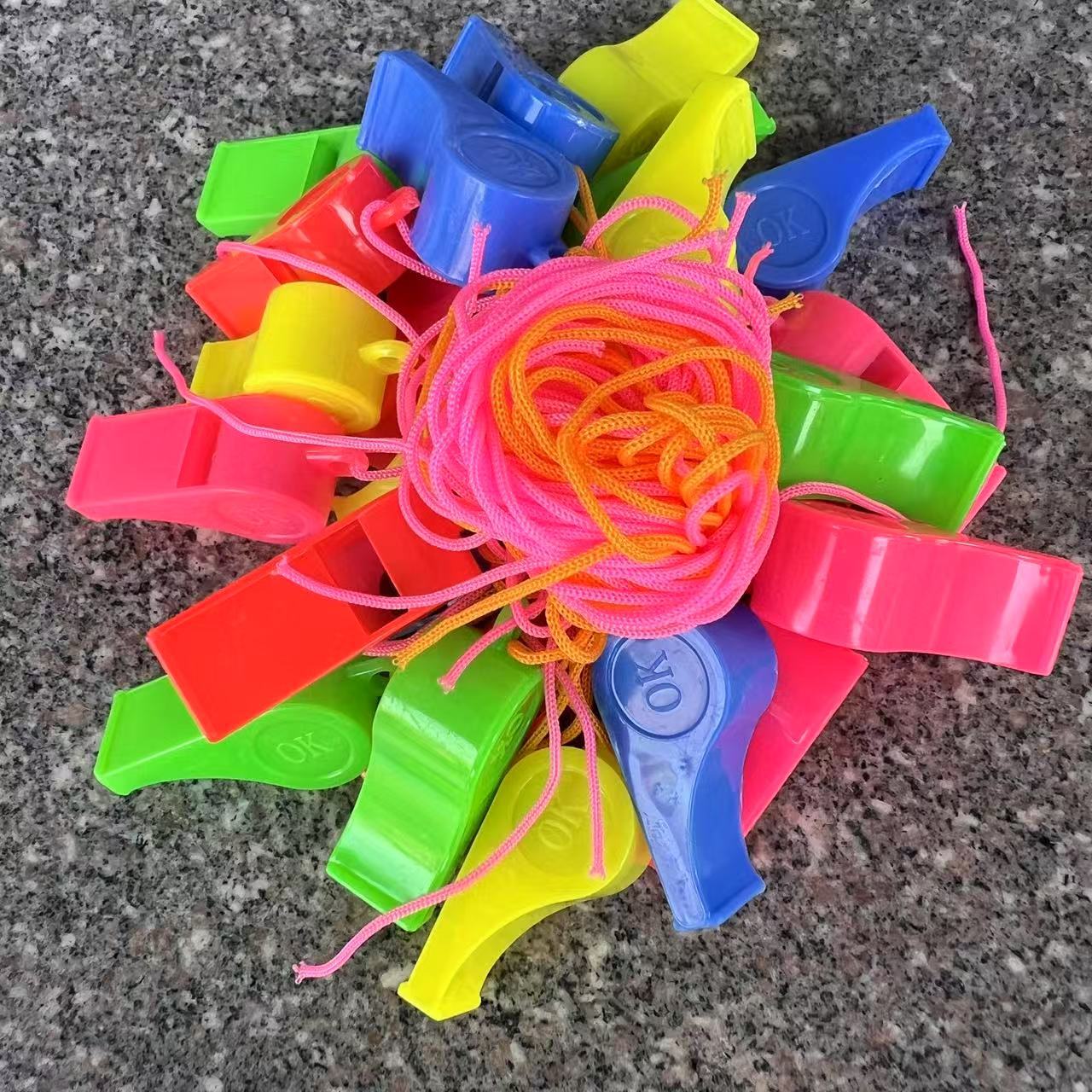 Factory Direct Sales Sporting Goods Plastic Whistle Toys Cheering Referee Whistle Promotion Wholesale Toy Whistle