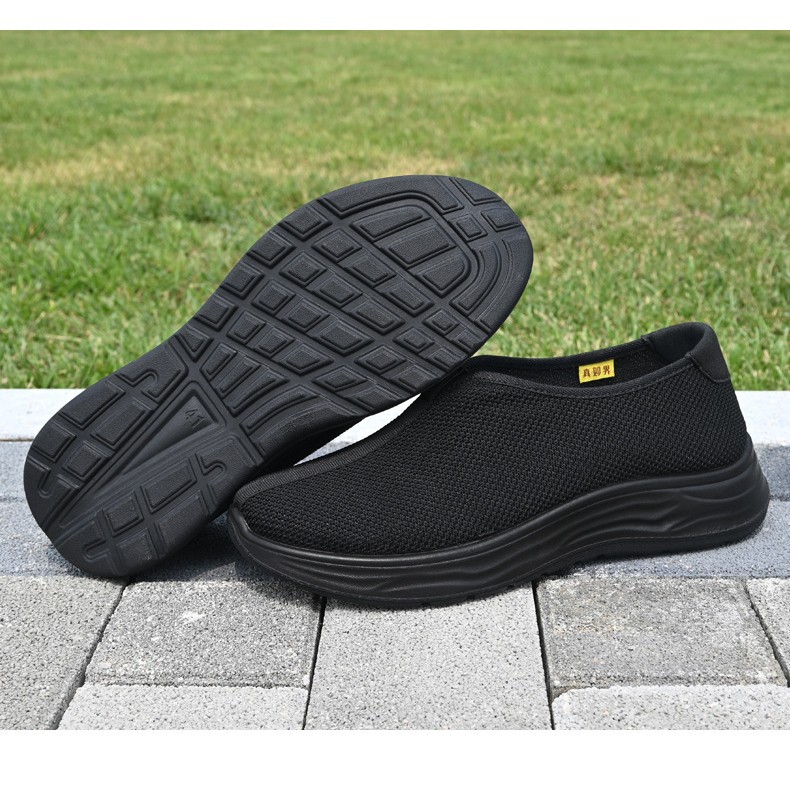 Spring and Autumn Monk Shoes for Men and Women, Breathable and Comfortable Slip-On Thick-Soled Cloth Shoes for Middle-Aged Individuals
