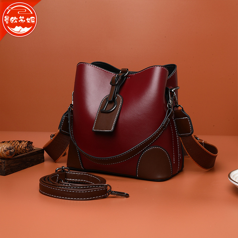 Suni Niche Accessible Luxury Women's Bag High-End Texture Bucket Bag 2025 New Retro Fashion Single Shoulder Crossbody Bag