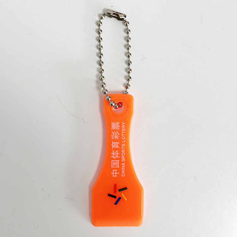 In stock scraper scraper lottery artifact scraper scraper transparent plastic plate hard piece body color top scratch lucky color