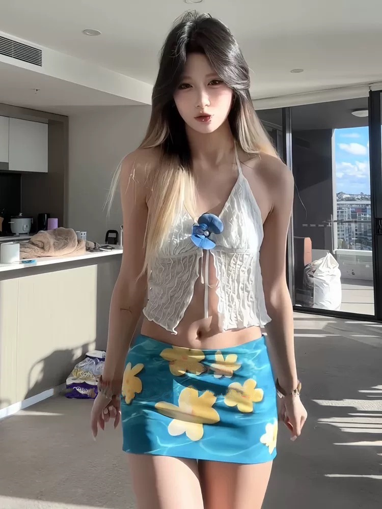 Pure Desire Style Three-dimensional Flower V-neck Lace Neck Vest Women's Summer Hot Girl Short Sexy Navel Sling Top