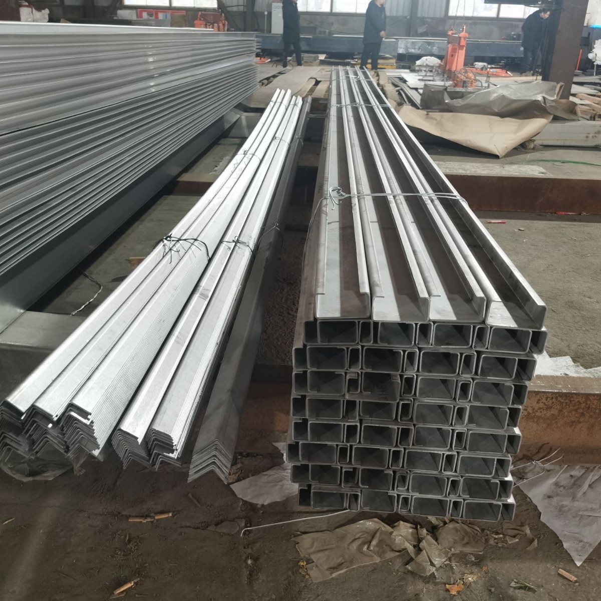 Hot-Selling 304 Stainless Steel Laser Cutting Processing, Sheet Metal Zero-Cut Bending, Welding, Circular Cutting, One-Stop Service