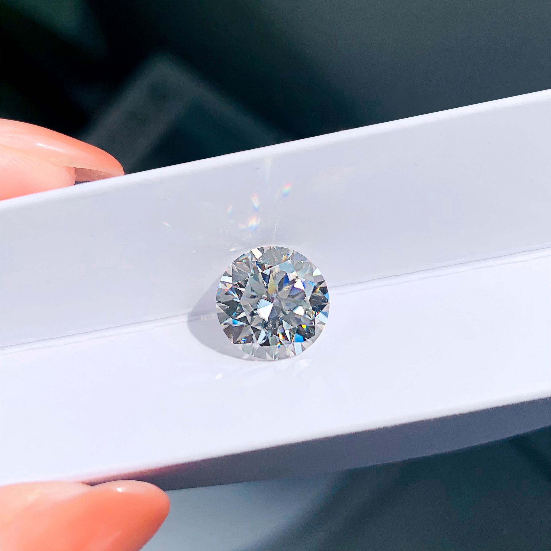 Factory Direct Supply D Color Ultra White Moissanite Bare Stone Round Gemstone Eight Hearts Eight Arrows Gra Waist Code Carbon Silicon Stone Wholesale