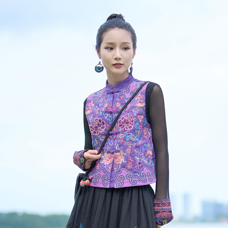 Ethnic style women's embroidered vest four seasons versatile new cotton and linen full embroidered stand collar buckle cardigan vest coat