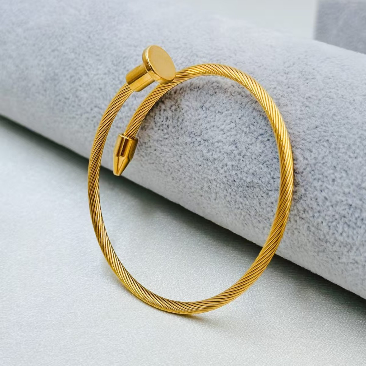 Europe and the United States cross-border hot selling stainless steel personalized nail wire rope elastic opening bracelet wholesale