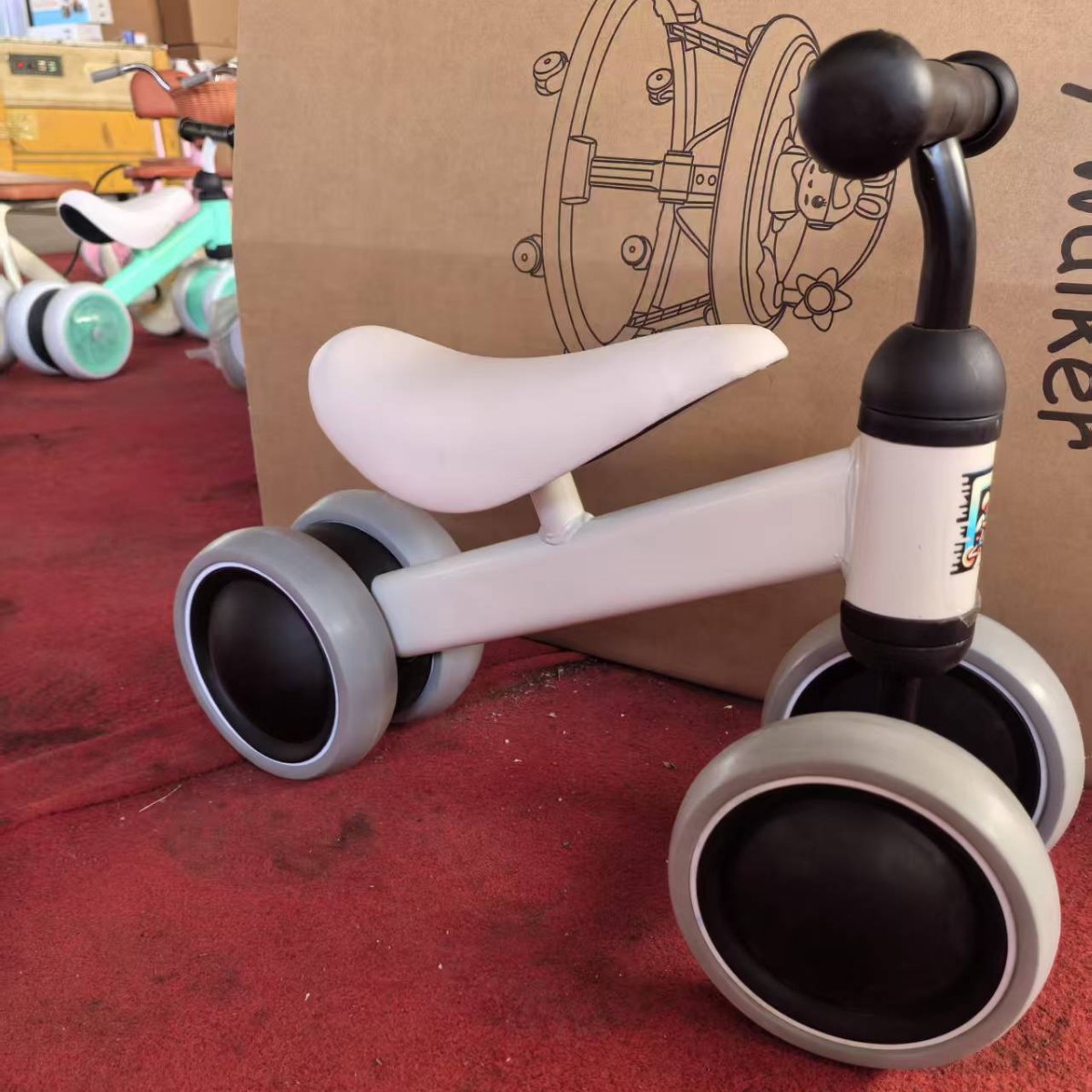 Children's Balance Car Baby Walker Suitable for 1 to 2 Years Old Gift Dropshipping Toy Car Slider