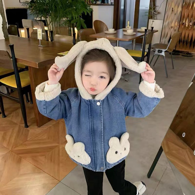 Girls Denim Jacket Lamb Wool Autumn Clothing 2025 New Winter Kidsren's Velvet Thickeneded Spring, Autumn and Winter Style