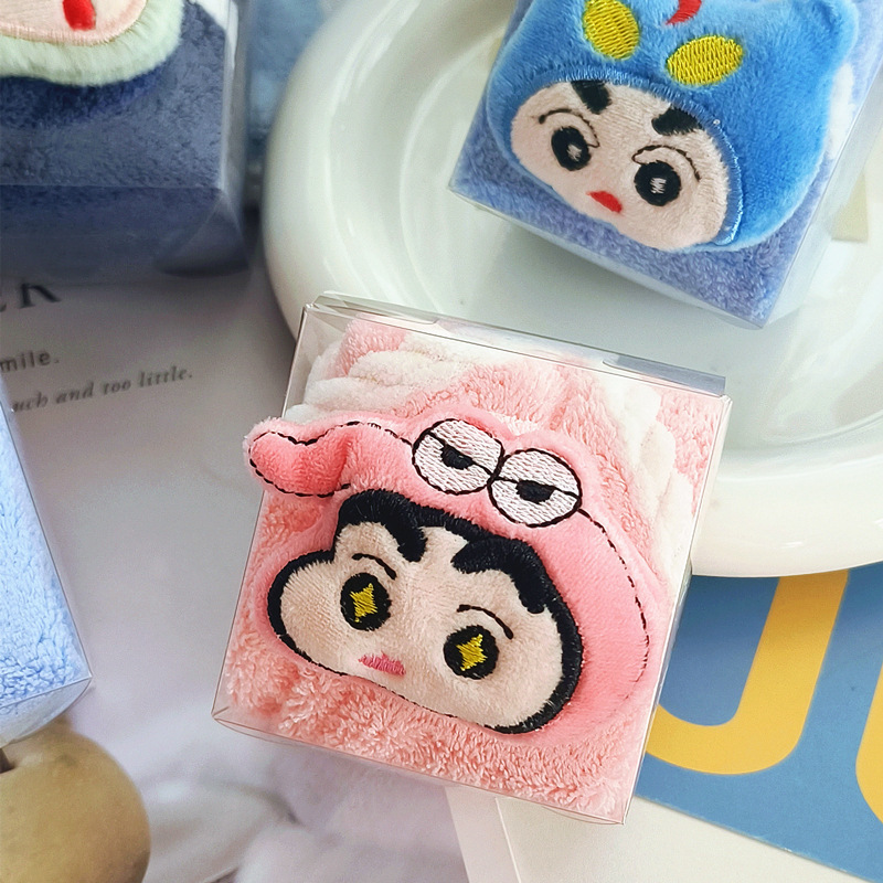 Crayon Shin-Chan Doll Towel Souvenir Gift Matchinging Gift Kidsren's Hanging Towel Coral Velvet Absorbent Square Towel