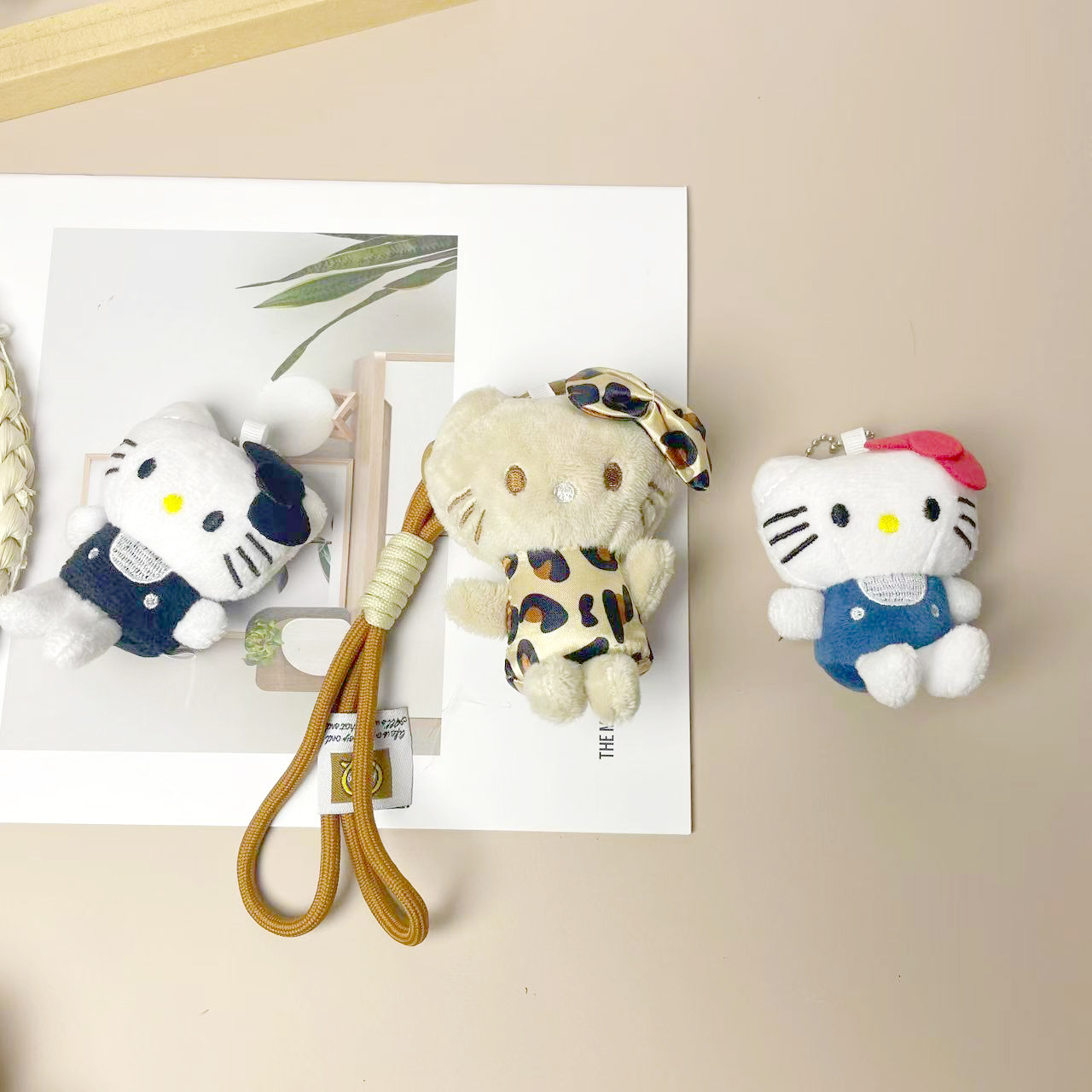 Plush Doll Cross-Border New Wrist Strap Leopard Print Kt Cat Plush Keychain Bag Pendant Cute Cartoon Pendant