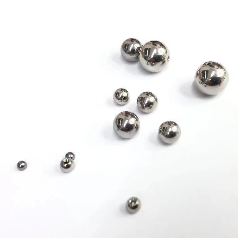 Manufacturer's Spot Titanium Steel 304 Tongue Nail Lip Nail Steel Ball Replacement Ball Smooth Piercing Ball Round Cake Replacement Accessories Wholesale