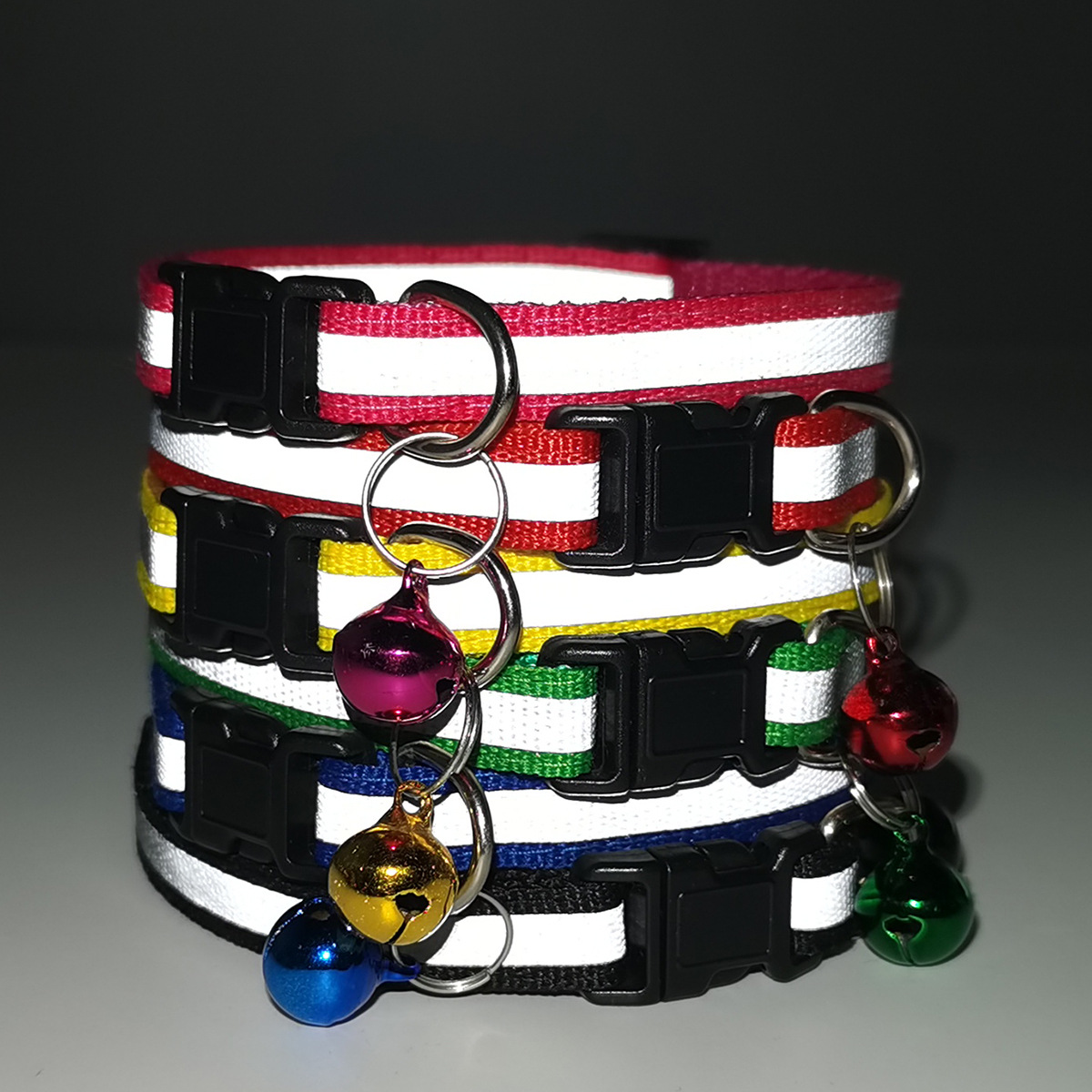 Black buckle reflective collar patch bell collar pet dog collar cat collar Bell large spot factory
