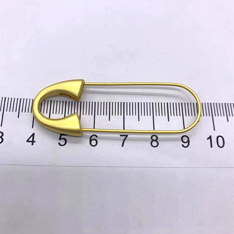 Factory supply diy jewelry accessories light luxury fashion gold color retention pin variety of simple brooch accessories