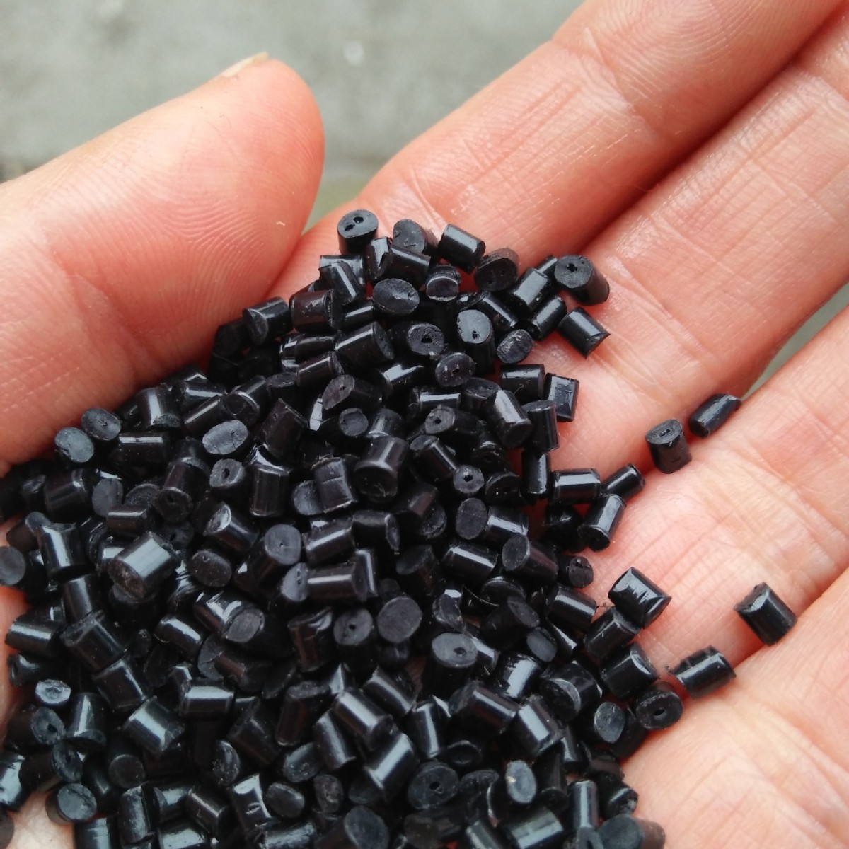 Black Pc/Abs, High Impact, Bright Surface, No Pitting, Full Particles, Impact 35+