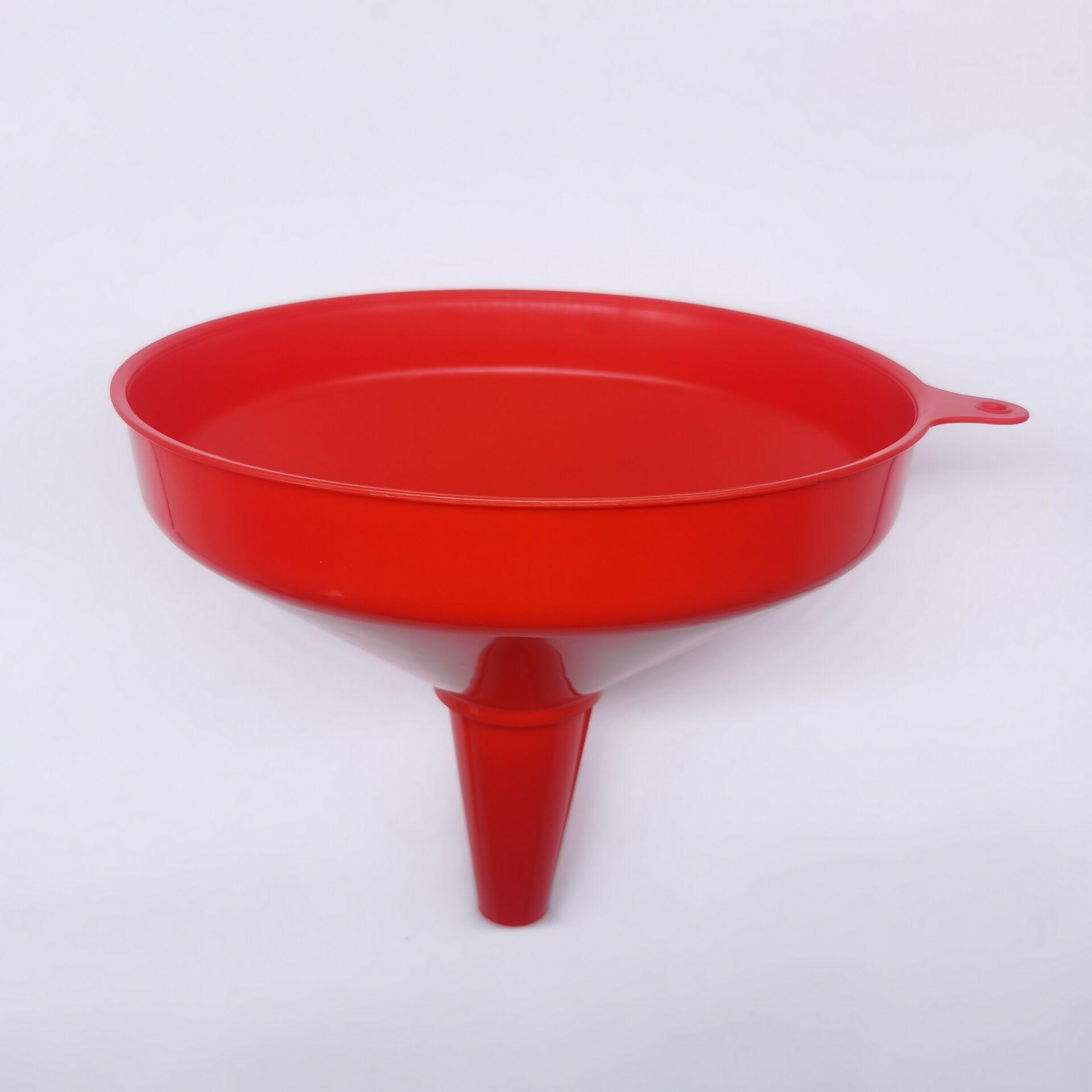 With a filter funnel factory direct oversize oil leak thickened 25cm car refueling oil special funnel plastic