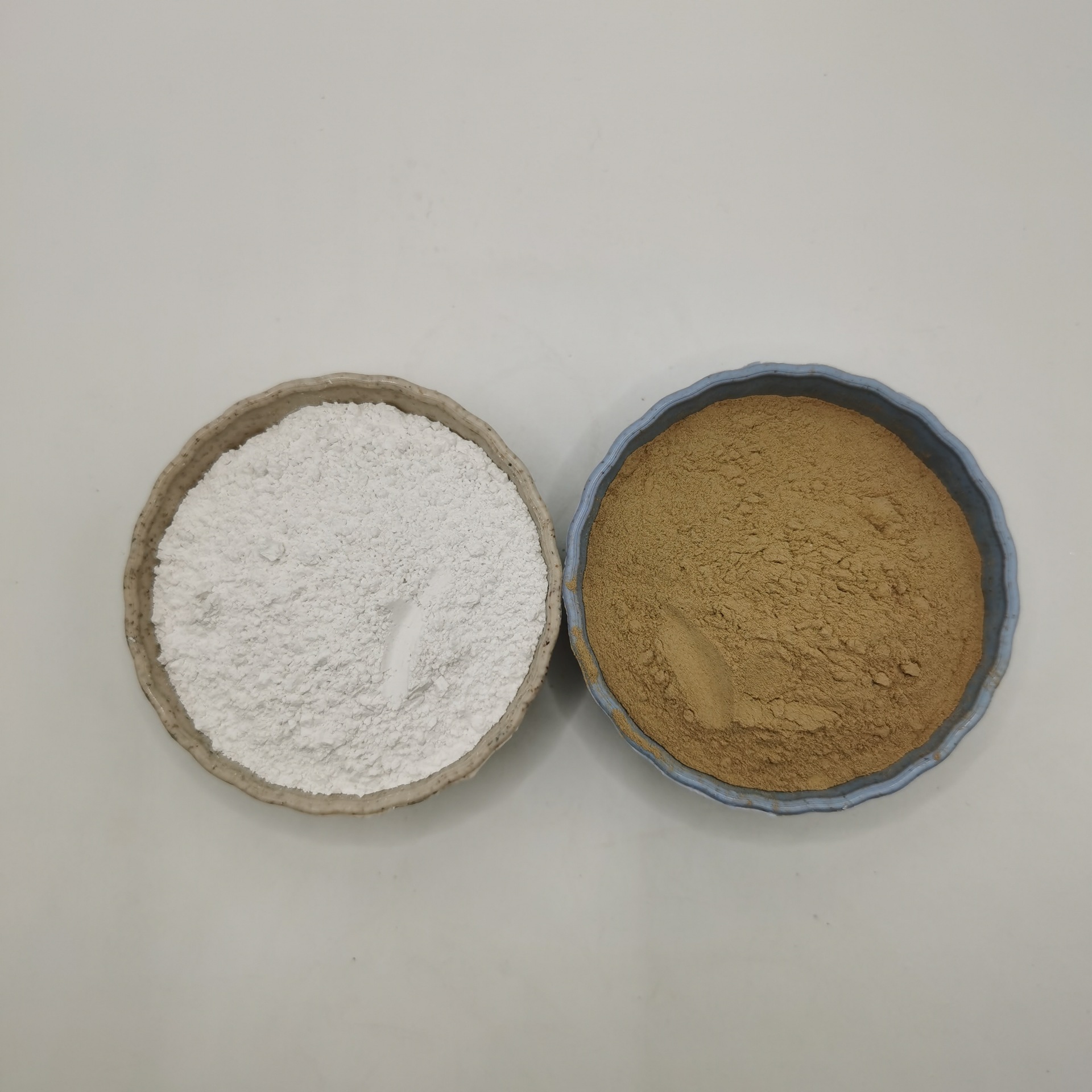 Manufacturer Supplies Bentonite Soil Feed Agricultural Carrier Bentonite Soil Soil Improvement Clinoptilolite Powder Large Quantity Price