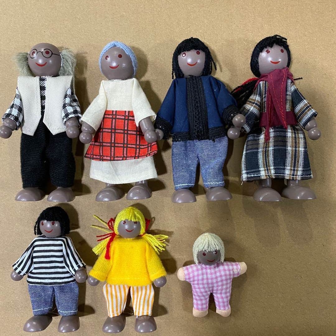 One Family Puppet Educational Toys, Movable Joints, Dedicated to Cross-border E-commerce