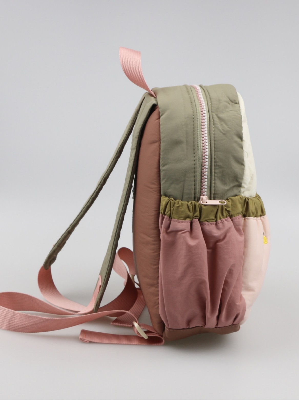 Children's Backpack Color Matching Cute Apple Embroidery Kindergarten School Bag Lightweight Travel Backpack