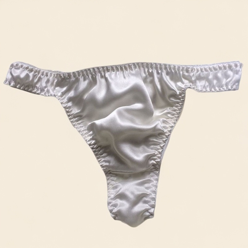 Cross-Border Spot Mulberry Silk Sexy Underwear, Silk Underwear, Large Size Briefs, Men's and Women's Couple Thong