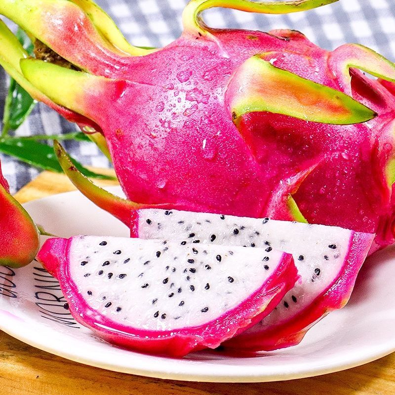 Freshly Picked White-Fleshed Dragon Fruit from Vietnam, Seasonal Tropical Fruit for Pregnant Women, Whole Box with Free Shipping