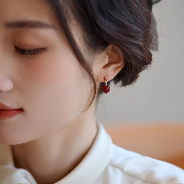 Purple Cinnabar Earrings Chinese Retro Simple Elegant Light Luxury New Year Red Earrings Girl Gift Elegant Red Zircon