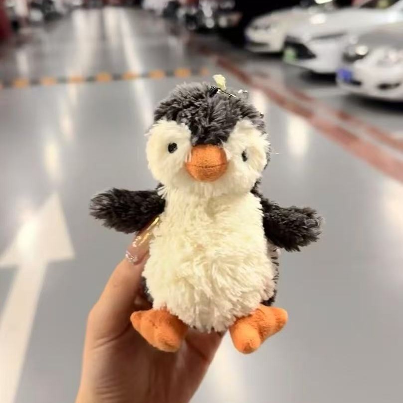 Marshmallow Pendant Penguin Geely Cat Barcelona Bear Horn Bag Pendant Tennis Pendant Avocado