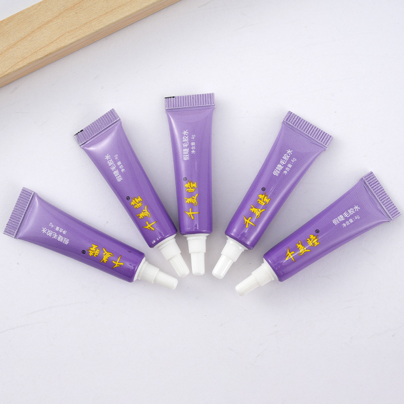 4g Chinese Version of False Eyelash Glue Is Traceless and Easy to Remove, Suitable for Double Eyelids, Natural White, Long-Lasting and Shaping