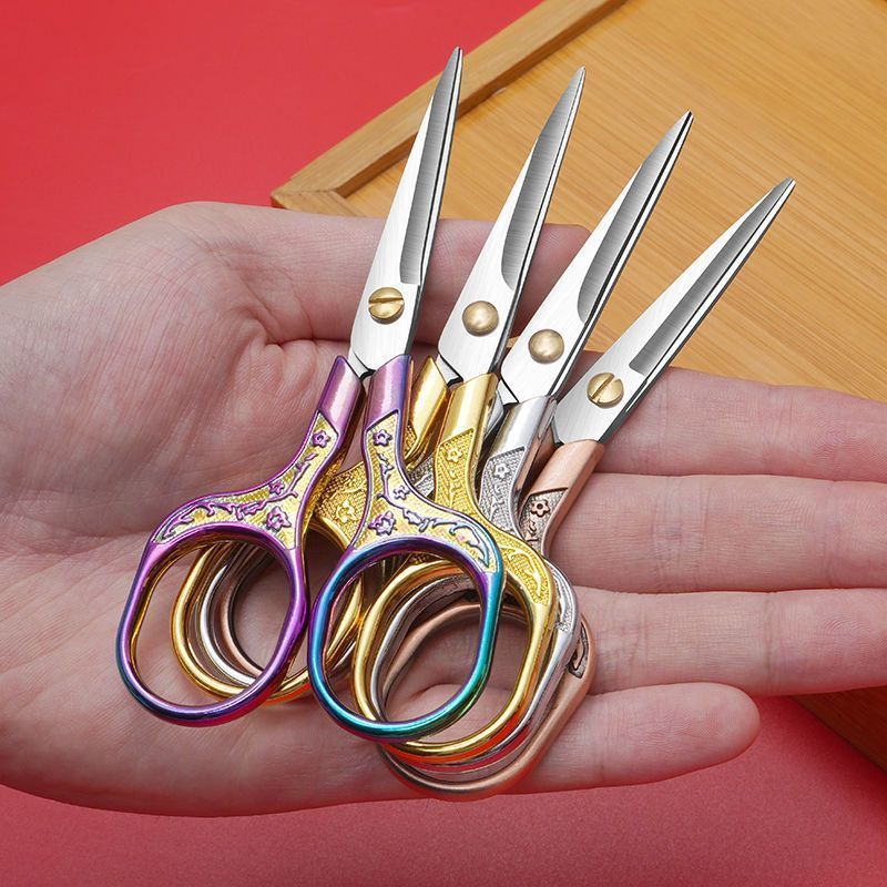 Chinese Style Exquisite Plum Blossom Scissors Home Office Tailor Cross Stitch Sharp Retro Small Scissors Stainless Steel Tea Scissors