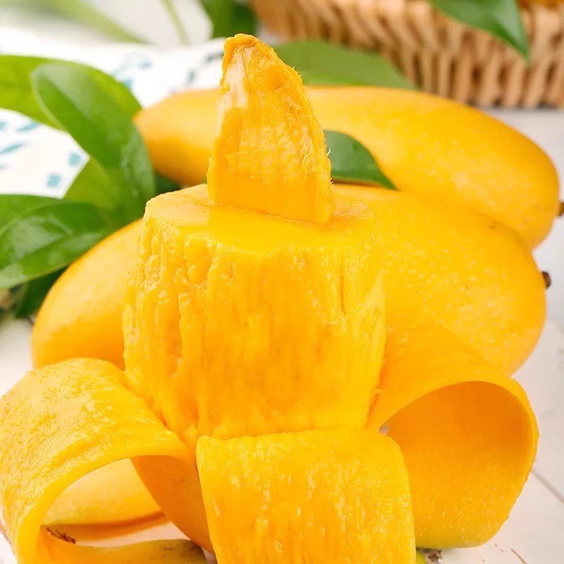 Authentic Vietnamese Golden Huang Mango, Fresh with Free Shipping, 5kg Whole Box of Seasonal Fruit, Giant Tropical Fruit, Sweet