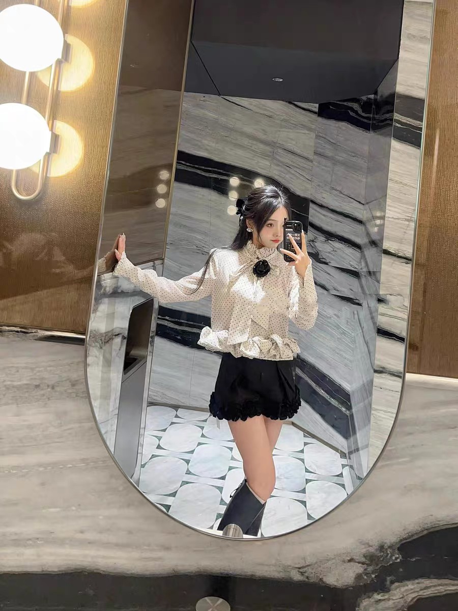 Rafei 2025 Early Spring New Design Girl's Ruffled Black and White Polo Dot Collar Strap Shirt