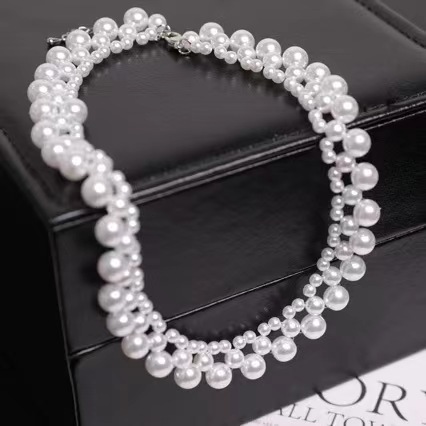 2024 New Reba Same Style Necklace Women's French Style Retro Thin Pearl Necklace Short Collarbone Chain