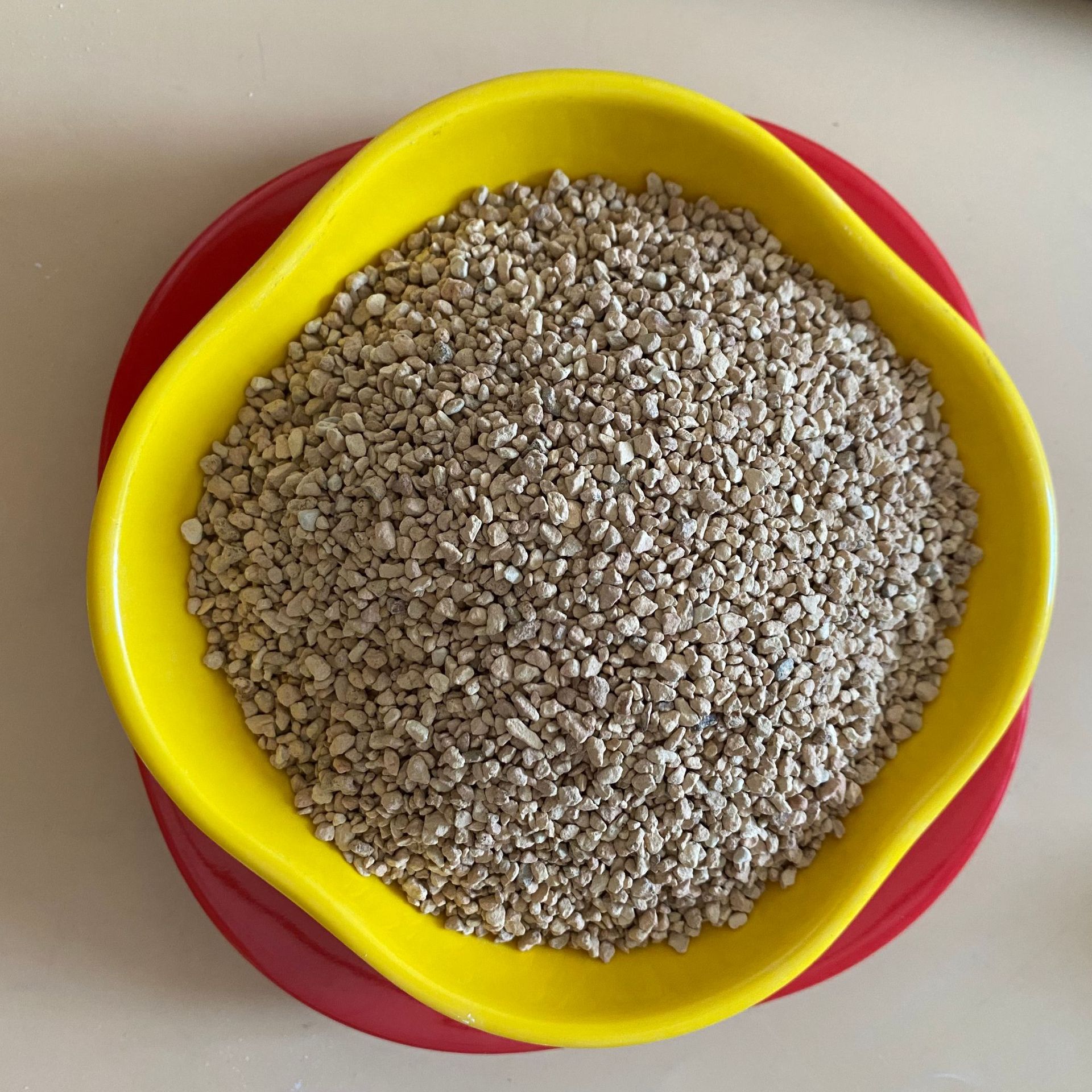 Supply of Diatomaceous Earth Industrial Grade Water Treatment Adsorption助滤剂白色硅藻土用于硅藻土颗粒涂料