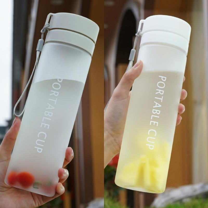 High-value Instagram Style Drop-resistant and Heat-resistant Sports Plastic Water Cup Lacquer Rope Portable Sports Simple Korean Style Large Capacity Water Cup